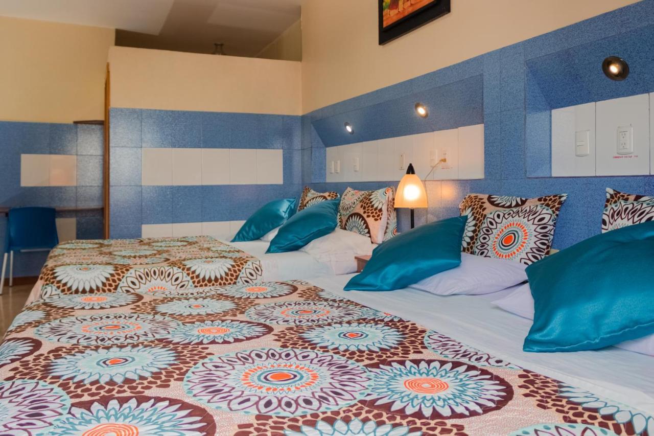 Hotel Livingston Inn Гуаякиль Экстерьер фото