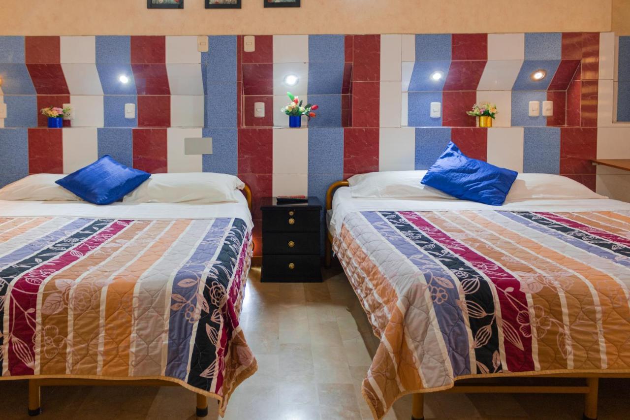 Hotel Livingston Inn Гуаякиль Экстерьер фото