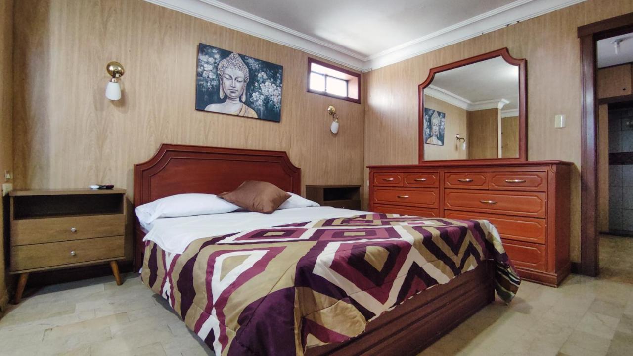 Hotel Livingston Inn Гуаякиль Экстерьер фото